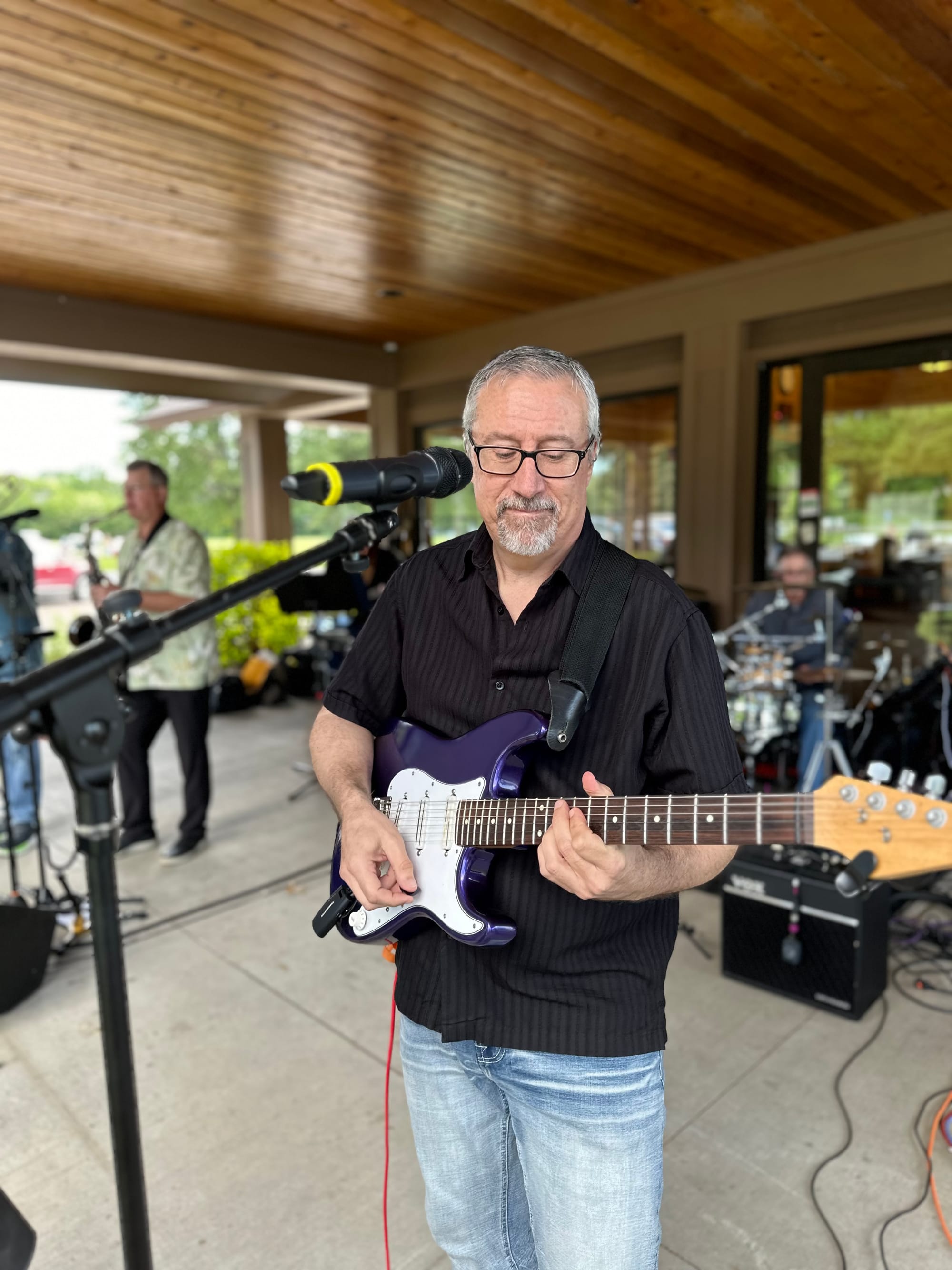 Emerson Avenue live